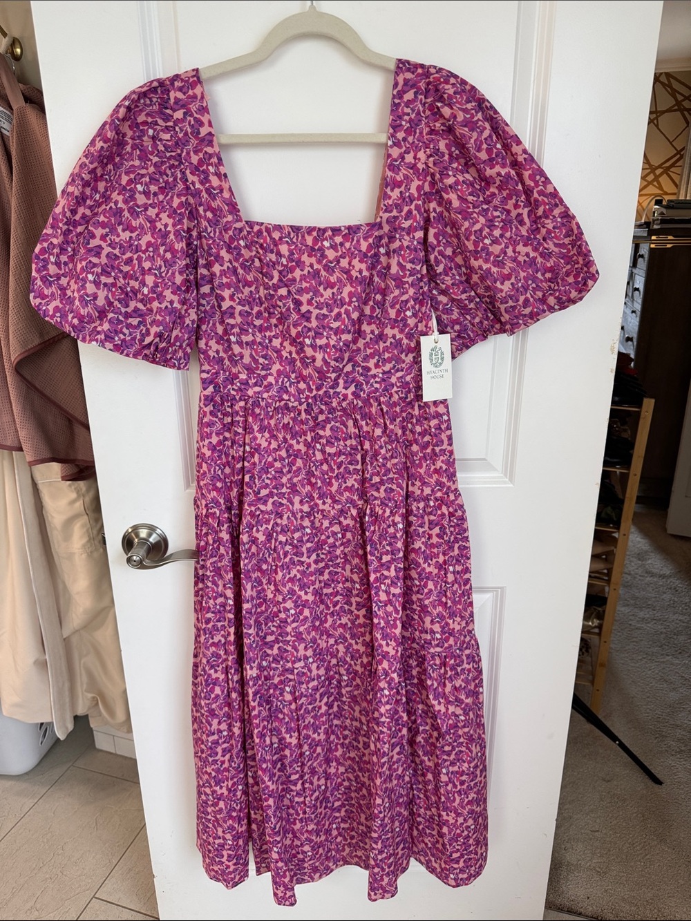 NWT Tuckernuck Hyacinth House Floral Square-Neck Midi Dress with Puff Sleeves